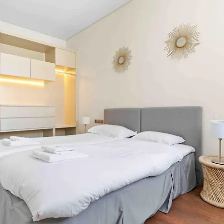 Timeout Market 2 Bedroom